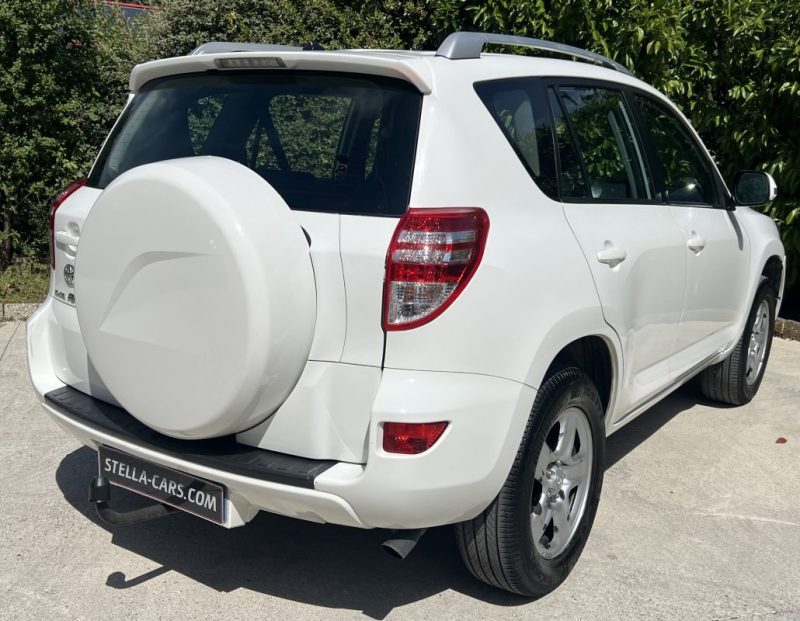 Toyota RAV4 2.2l D-4D Life 150ch 4X4 - Garantie 6 mois