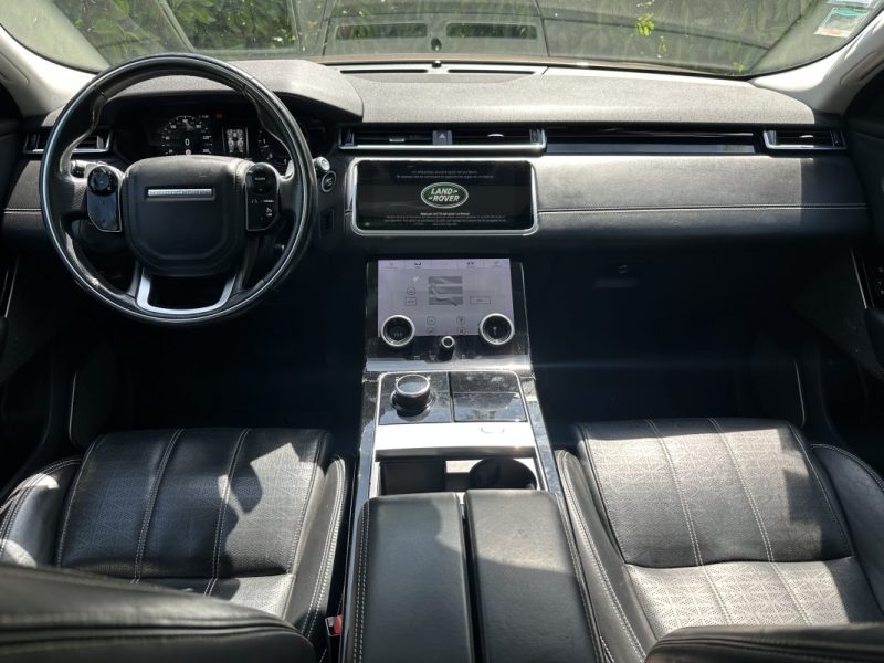 Range Rover Velar 3.0l SDV6 4X4 R-Dynamic 300ch - Garantie 6 mois