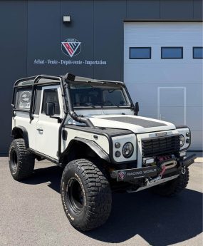 LAND ROVER DEFENDER - 2.5 TD5 - 4X4 - 2005 - GARANTIE