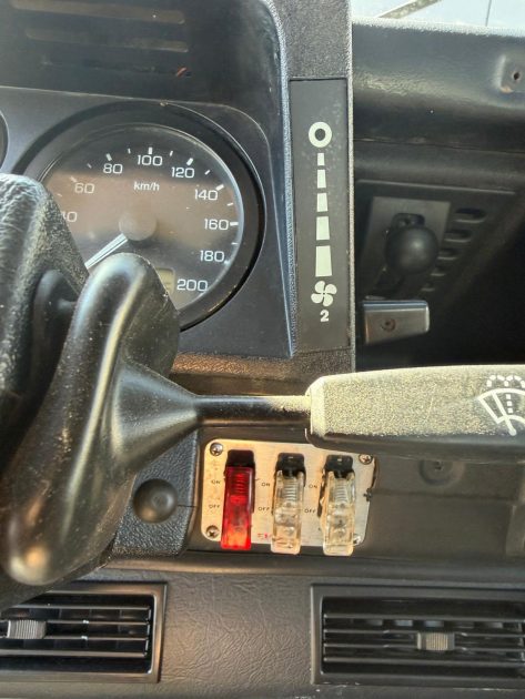 LAND ROVER DEFENDER - 2.5 TD5 - 4X4 - 2005 - GARANTIE