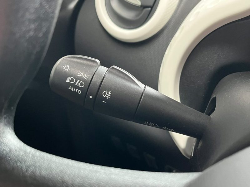 🚗 RENAULT TWINGO III 1.0 SCE 65ch ⚙️ LIFE 📱 Bluetooth 📊 34 500 km