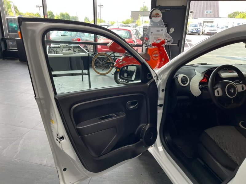 🚗 RENAULT TWINGO III 1.0 SCE 65ch ⚙️ LIFE 📱 Bluetooth 📊 34 500 km