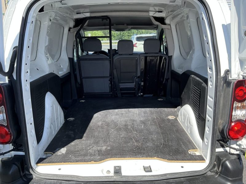 8 325€ HT, TVA RÉCUPÉRABLE, FAIBLE KILOMÉTRAGE* PEUGEOT PARTNER 1.6 HDI 75 CV PACK CLIM PLUS 