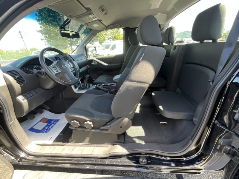 CAMÉRA DE RECUL, ATTELAGE* NISSAN NAVARA 2.5DCI 190 CV 4X4 KING CAB 