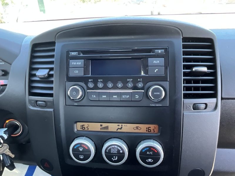 CAMÉRA DE RECUL, ATTELAGE* NISSAN NAVARA 2.5DCI 190 CV 4X4 KING CAB 
