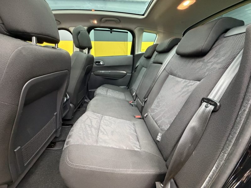 PEUGEOT 3008 1.6 HDI 16V 110CH PREMIUM PACK