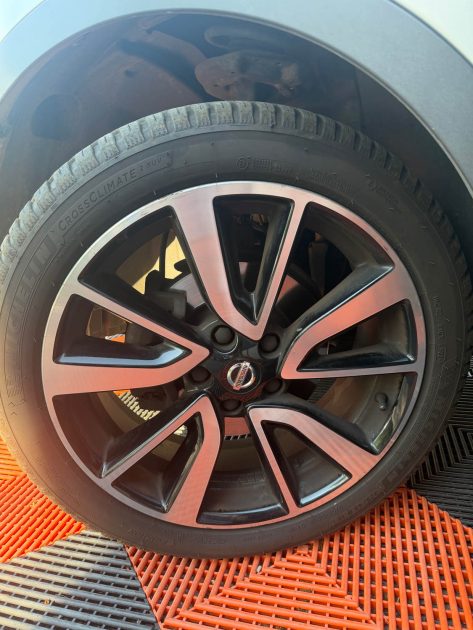 NISSAN Qashqai 1.6 DIG-T 163 TEKNA+ - Caméra 360 - Panoramique - Première Main 