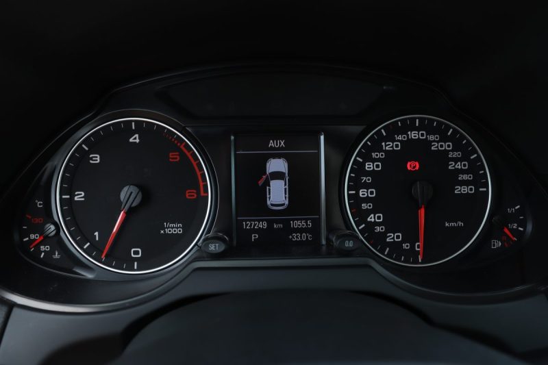 AUDI Q5 3.0 V6 240CH AVUS 
