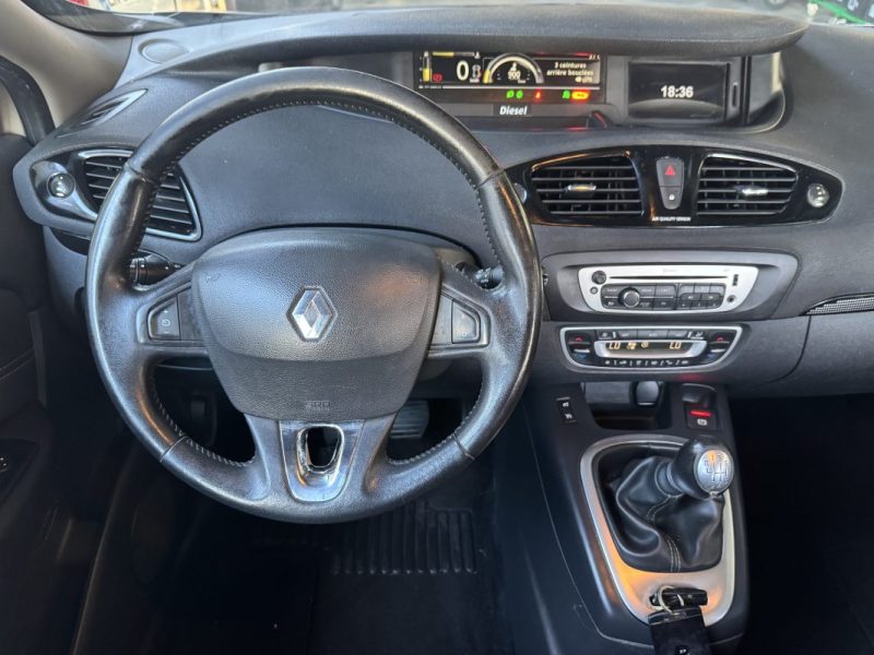 RENAULT SCENICIII GRAND 1.5 DCI 110 AUTHENTIQUE 5P 2013