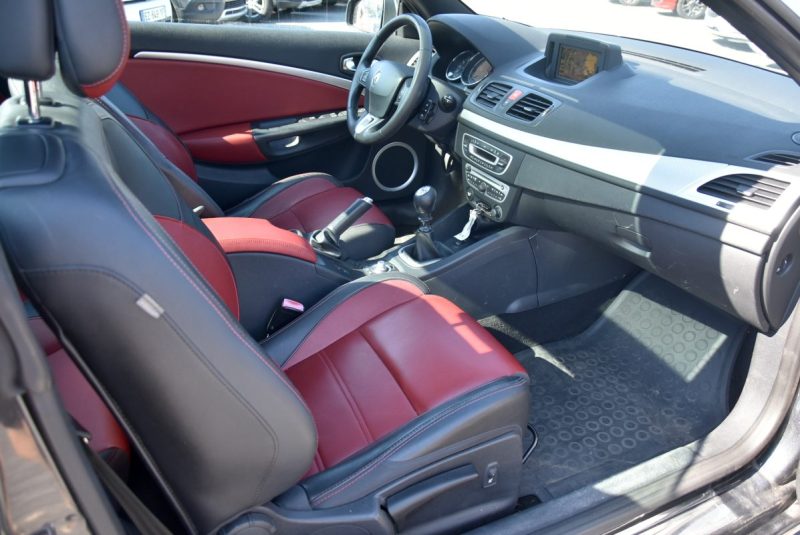 RENAULT MEGANEIII CC 1.4 TCE 130CH DYNAMIQUE 92 800 KM 2011