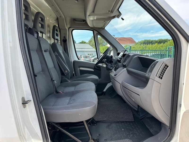 PEUGEOT BOXER 330 L1H1 2.2 HDI 100 CONFORT 2006