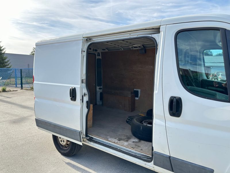 PEUGEOT BOXER 330 L1H1 2.2 HDI 100 CONFORT 2006
