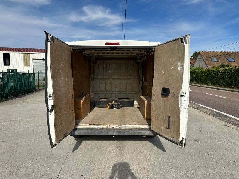 PEUGEOT BOXER 330 L1H1 2.2 HDI 100 CONFORT 2006