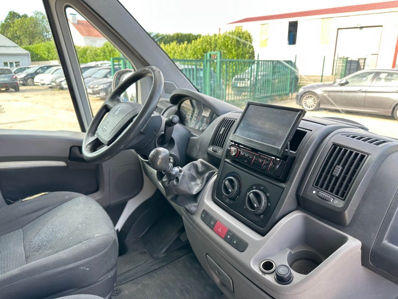 PEUGEOT BOXER 330 L1H1 2.2 HDI 100 CONFORT 2006
