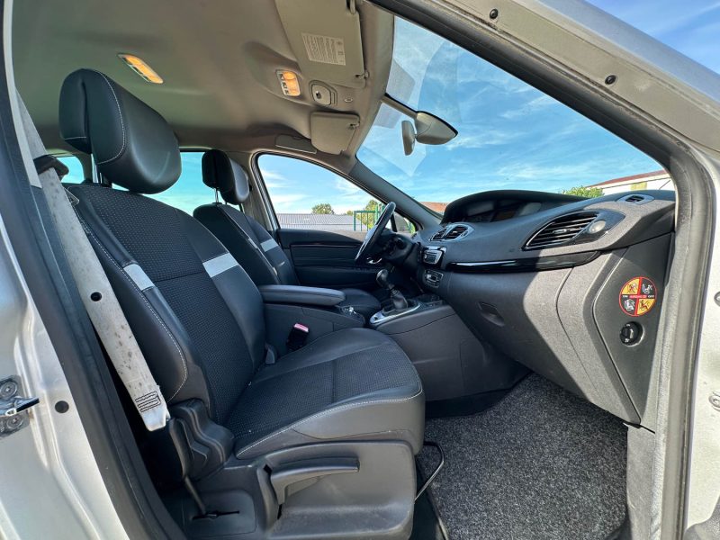 RENAULT SCENICIII GRAND SCENIC 1.5 DCI 110 BOSE 2013