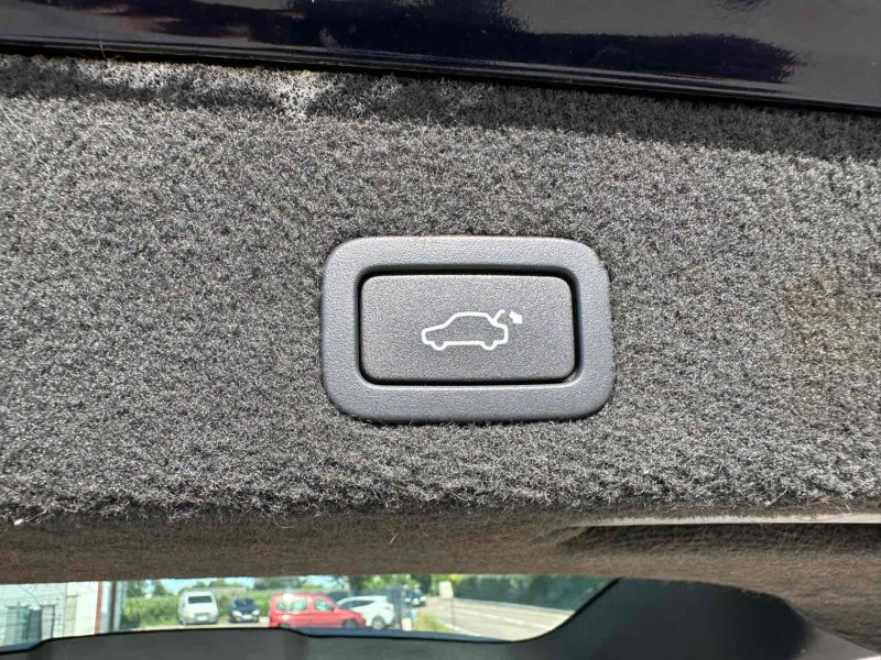 VOLVO V70 2.4 D5 KINETIC GEARTRONIC 