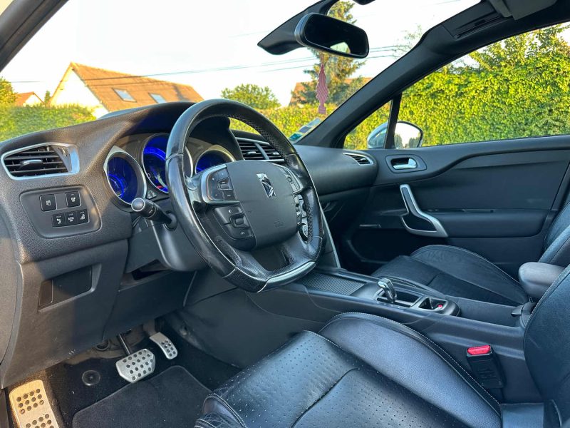 CITROEN DS4 1.6 HDI 110 SO CHIC 