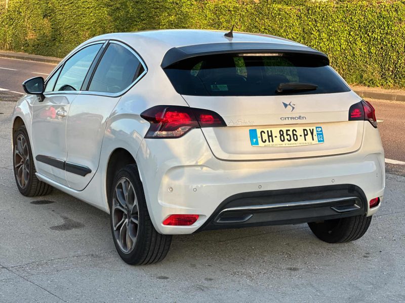 CITROEN DS4 1.6 HDI 110 SO CHIC 
