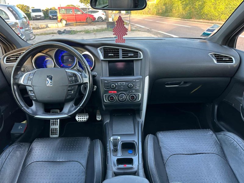 CITROEN DS4 1.6 HDI 110 SO CHIC 