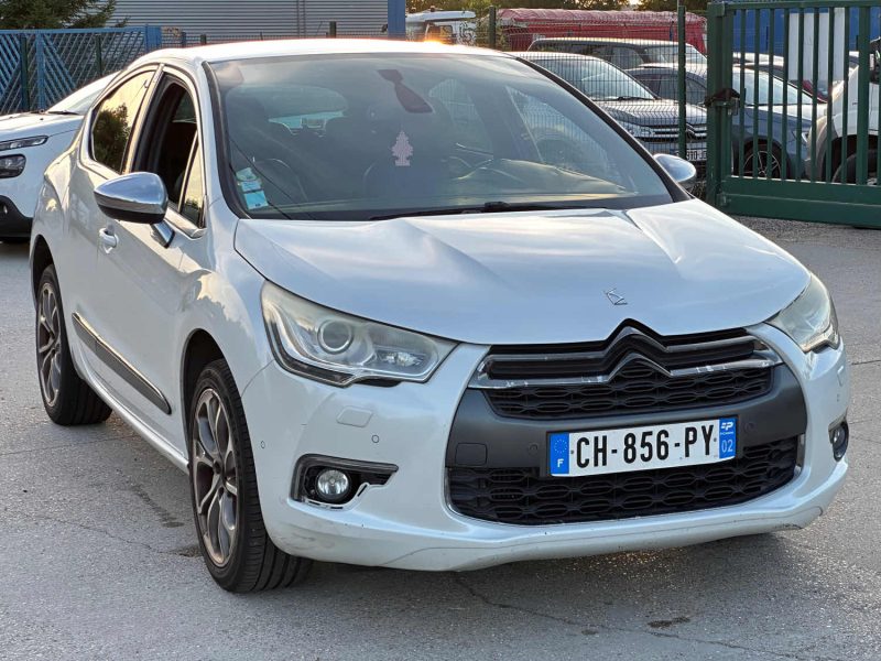 CITROEN DS4 1.6 HDI 110 SO CHIC 