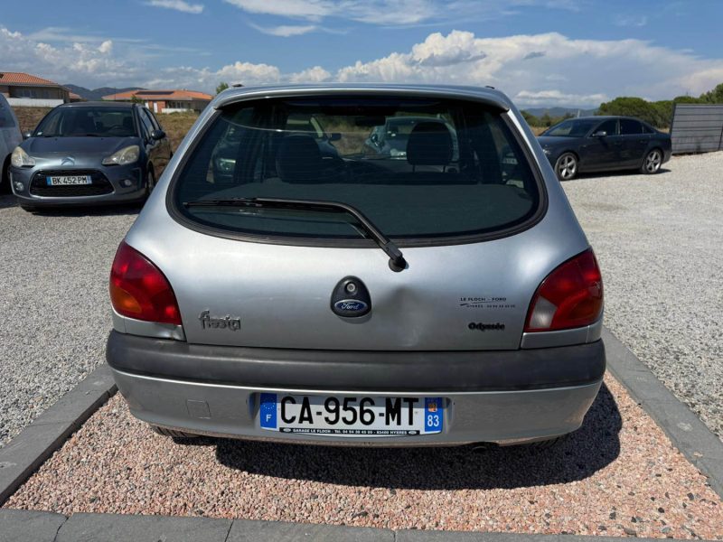 FORD FIESTA 1.25L 16V AMBIENTE 75CV
