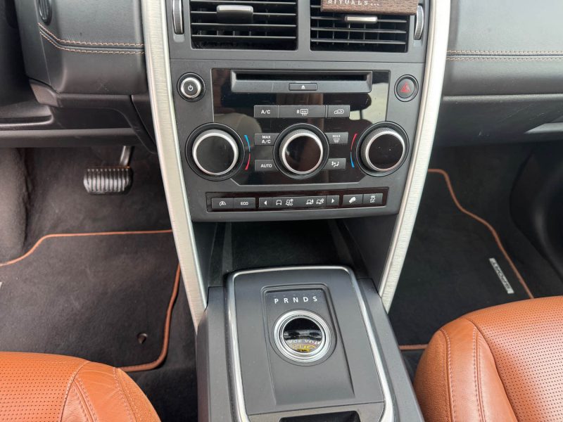 LAND ROVER DISCOVERY 2.0 TD4 180 HSE LUXURY BVA 7PL 2015