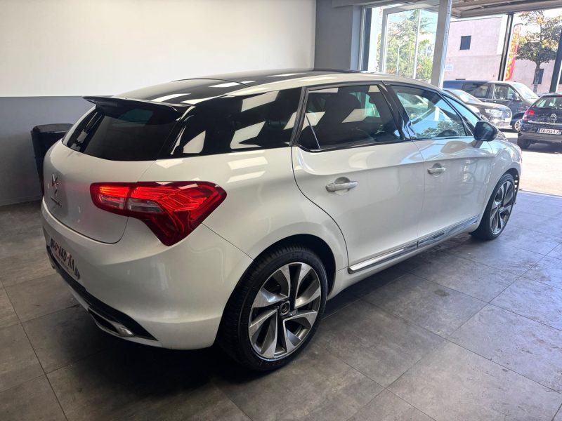 CITROEN DS5 2.0 HDI 160 CV  SPORT CHIC PREMIÉRE MAIN 2012