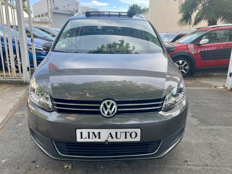VOLKSWAGEN TOURAN 2.0 TDI 140 LIFE 7 Places