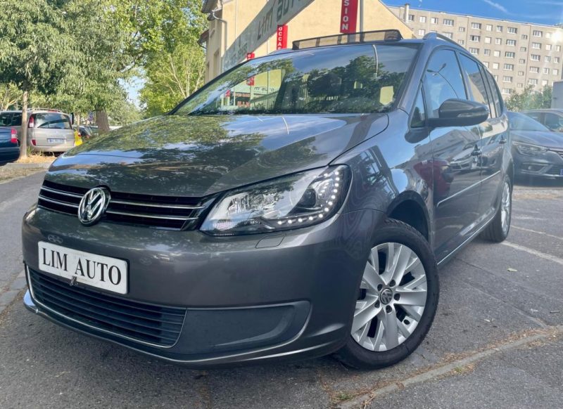 VOLKSWAGEN TOURAN 2.0 TDI 140 LIFE 7 Places