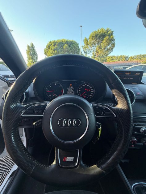Audi A1 1.6 TDI 116CH S-Line 