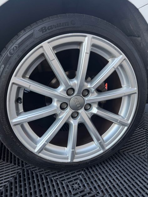 Audi A1 1.6 TDI 116CH S-Line 
