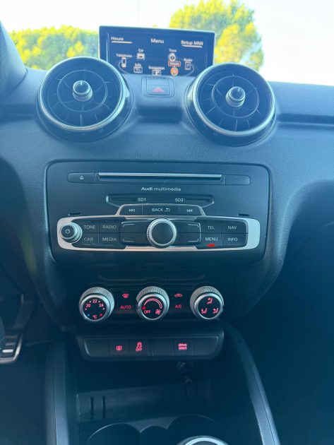 Audi A1 1.6 TDI 116CH S-Line 