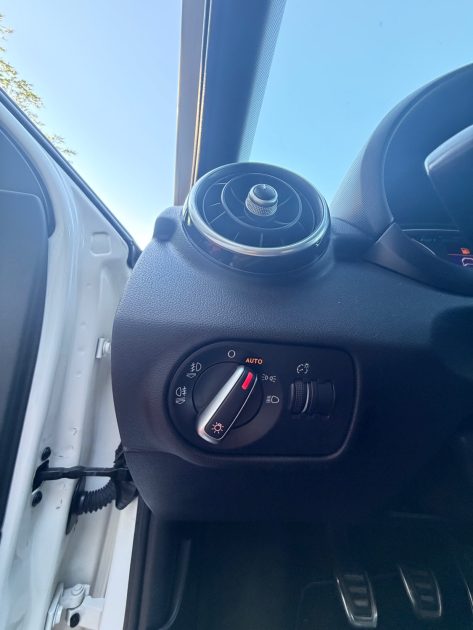 Audi A1 1.6 TDI 116CH S-Line 