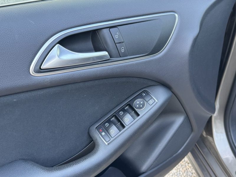 MERCEDES B180 CDI PACK EDITION BUINESS GPS/CLIM 124000Km 1ER MAIN 