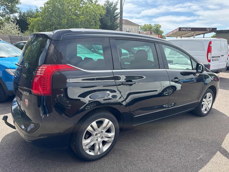PEUGEOT 5008 1.6 BLUE HDI 120 ALLURE 7 PLACES 