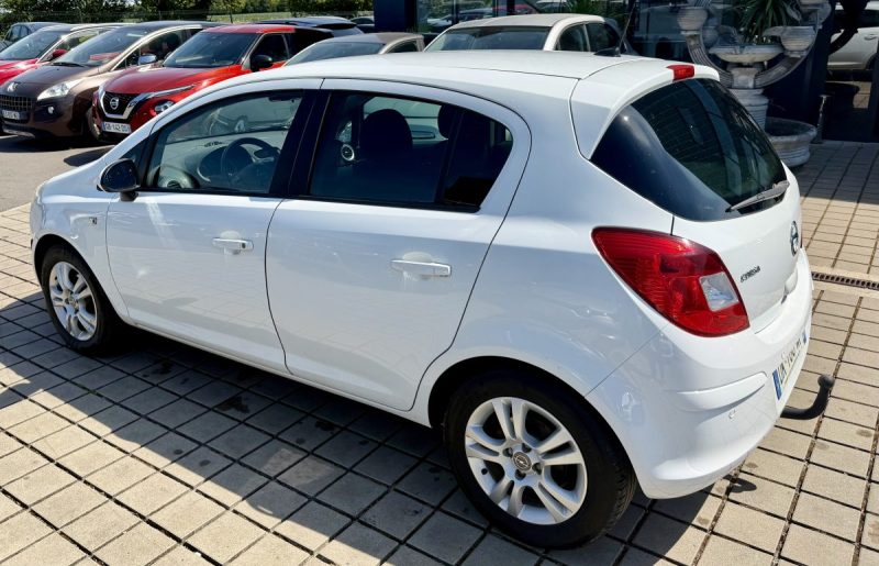 OPEL CORSA 1.4L 100CH Pack Cosmo