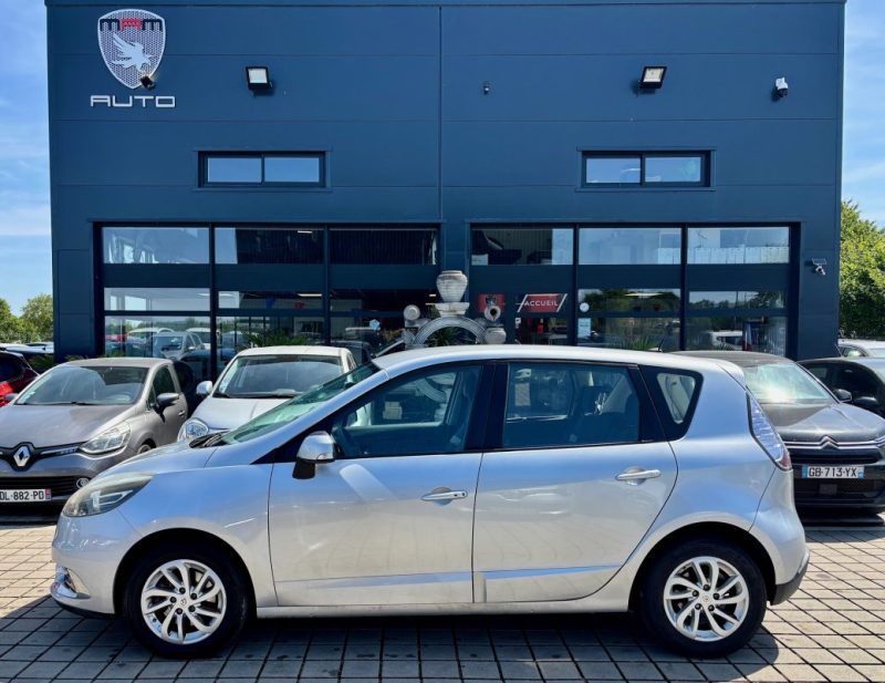 RENAULT SCENICIII 1.5 DCI 110 DYNAMIQUE 2012