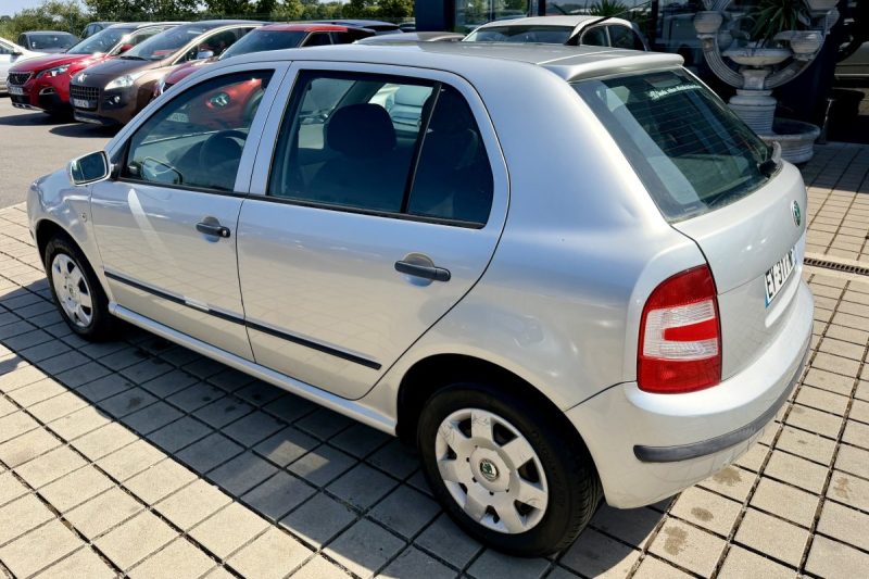 SKODA FABIA SEDAN 1.2 12V CLASSIC 