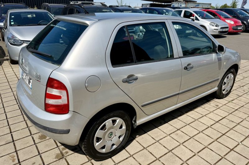 SKODA FABIA SEDAN 1.2 12V CLASSIC 