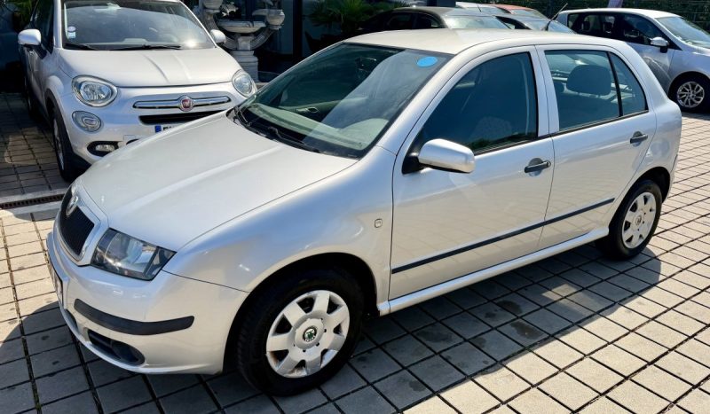 SKODA FABIA SEDAN 1.2 12V CLASSIC 