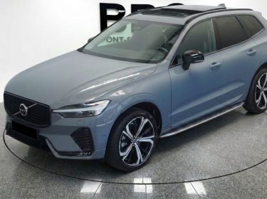 VOLVO XC60 PLUS DARK 2024