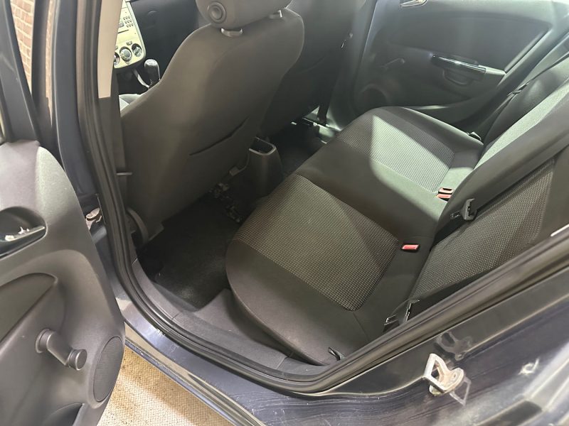 OPEL CORSA 1.3 CDTI SELECTION 2010