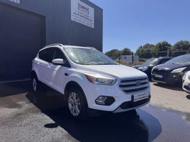 FORD KUGA 1.5 TDCI 120 TITANIUM BVM6 