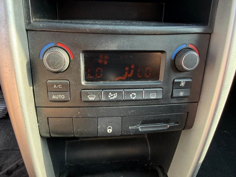 Peugeot 207 1.6 HDI 90ch Premium