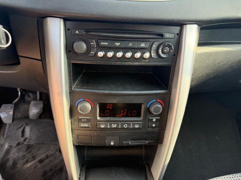 Peugeot 207 1.6 HDI 90ch Premium
