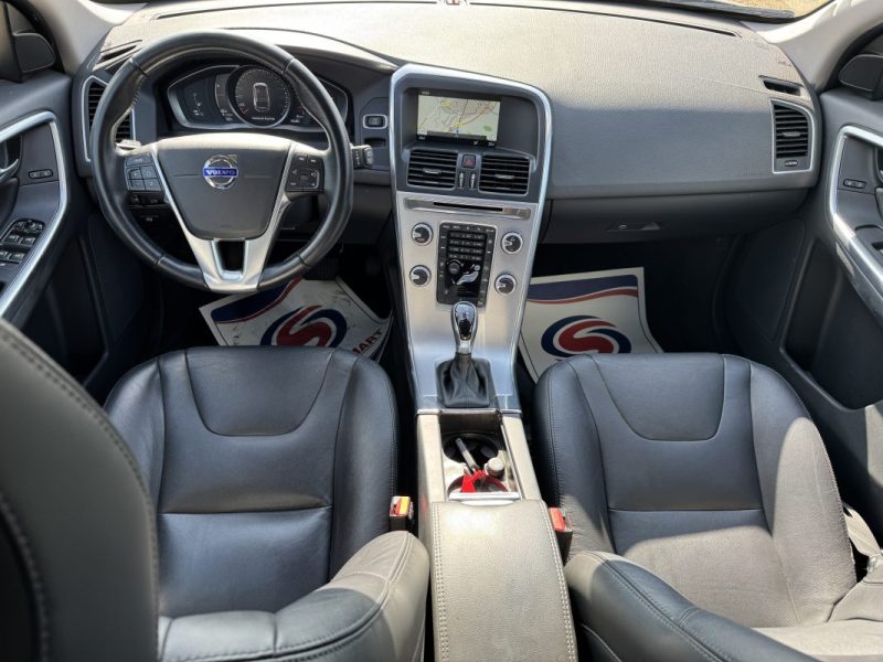 VOLVO XC60 D3 150 CH MOMENTUM BUSINESS GEARTRONIC 
