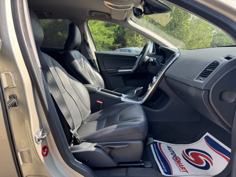 VOLVO XC60 D3 150 CH MOMENTUM BUSINESS GEARTRONIC 