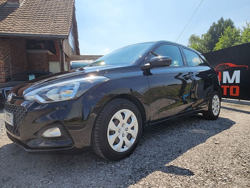 HYUNDAI I20 1,2 ESSENCE 75CH 2019