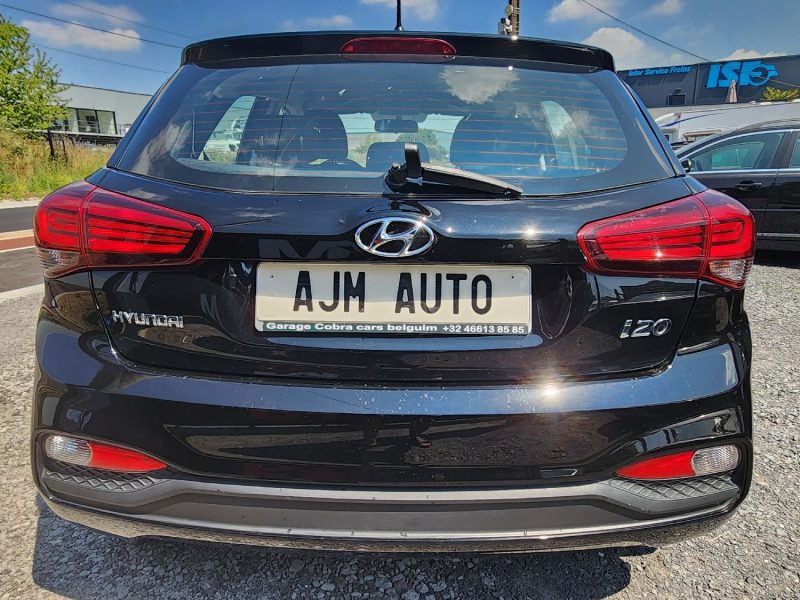 HYUNDAI I20 1,2 ESSENCE 75CH 2019