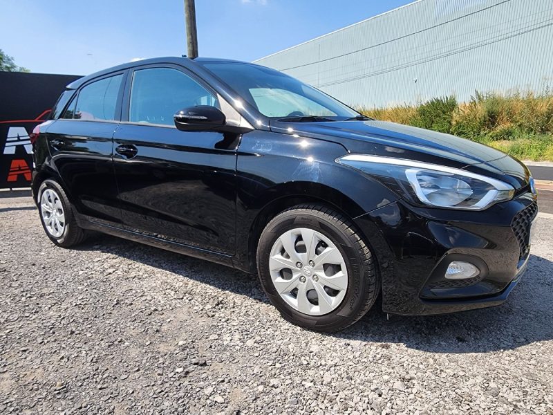 HYUNDAI I20 1,2 ESSENCE 75CH 2019